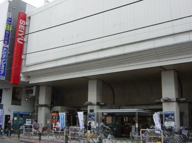 スーパー　西友調布店（スーパー）まで907m