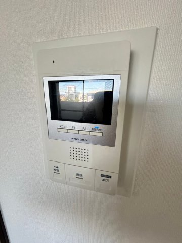 セキュリティ　同物件、別号室の写真です。