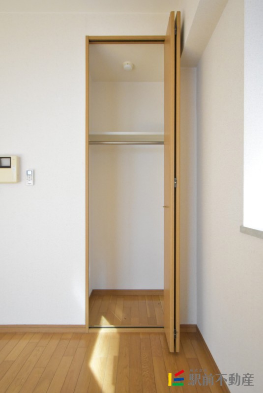 収納　※別部屋の参考写真