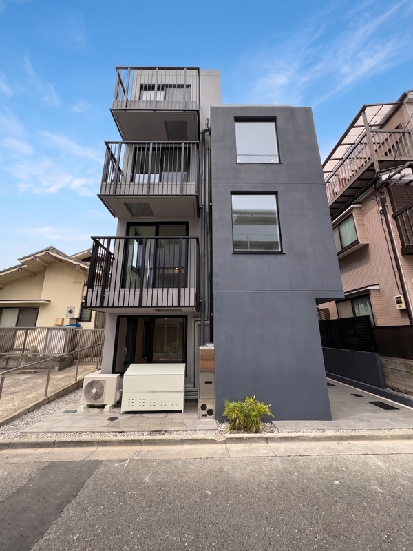 建物外観　スタイリッシュな外観