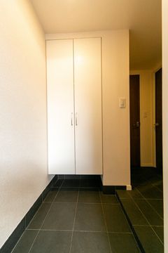 玄関　落ち着いた玄関です