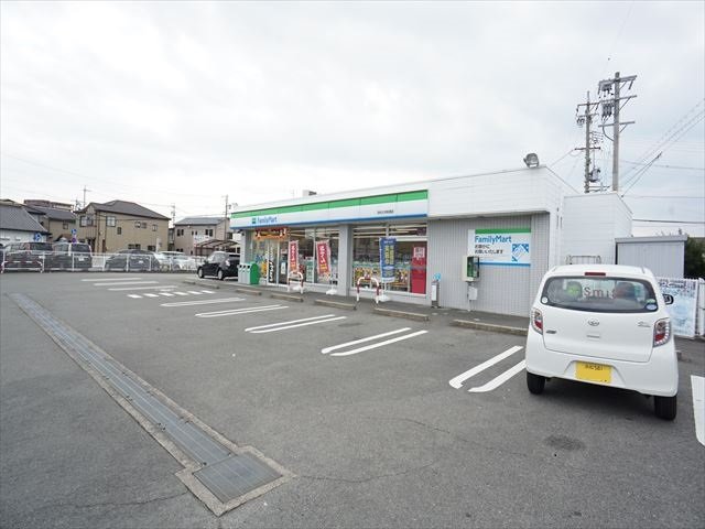 コンビニ　ファミリーマート　浜松大浜街道店（コンビニ）まで500m