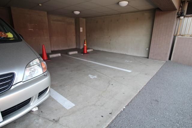 駐車場　★敷地内駐車場もありますよ★