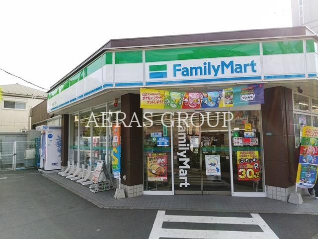 コンビニ　ファミリーマート 中野沼袋二丁目店（コンビニ）まで440m