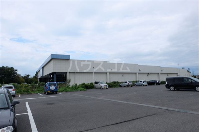 ドラックストア　カワチ薬品西川田店（ドラッグストア）まで609m