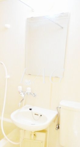 洗面設備　洗面台です。