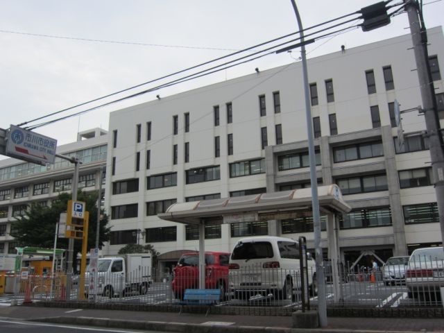 役所　市川市役所（役所）まで370m