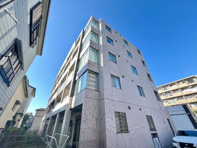建物外観　外観写真（昼）