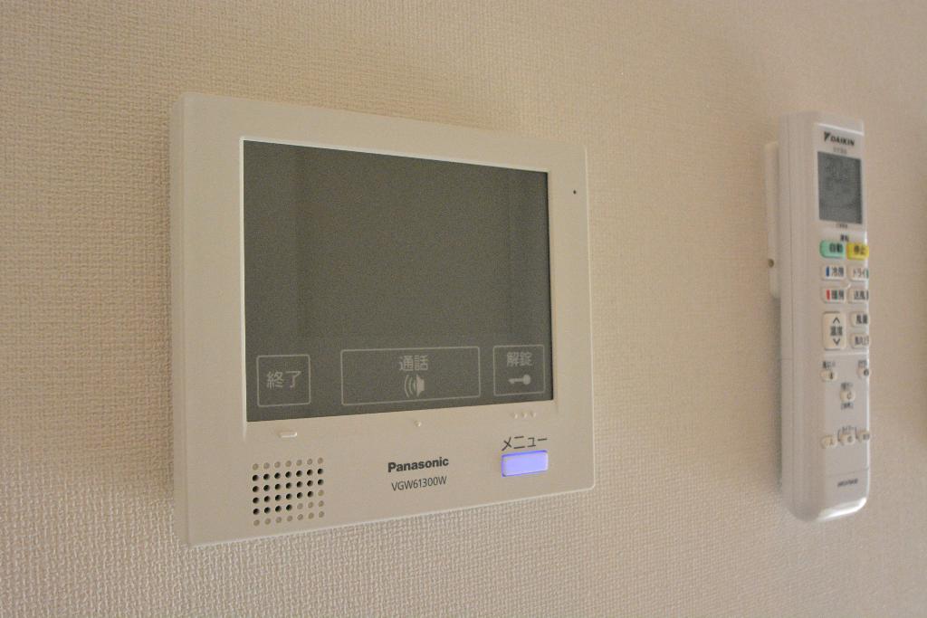 セキュリティ　カメラ付インターホン
