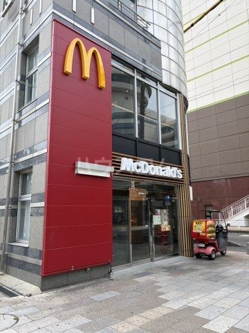 飲食店　マクドナルド豊田市駅前店（飲食店）まで515m