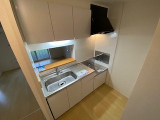 キッチン　※別部屋の写真です