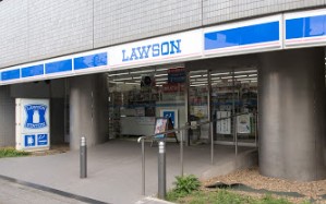 コンビニ　ローソン 高輪三丁目店（コンビニ）まで222m