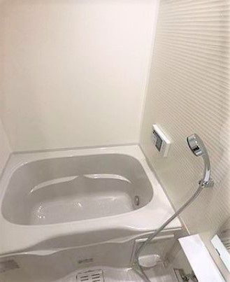 バス・シャワールーム　写真は同タイプ住居です。