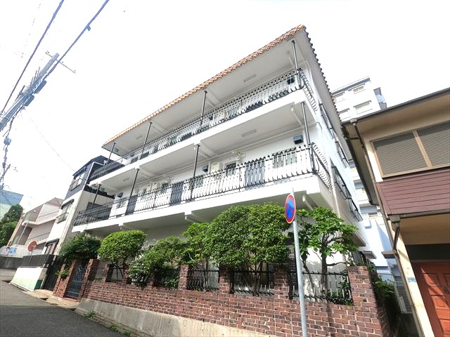 建物外観　人気の住吉本町。