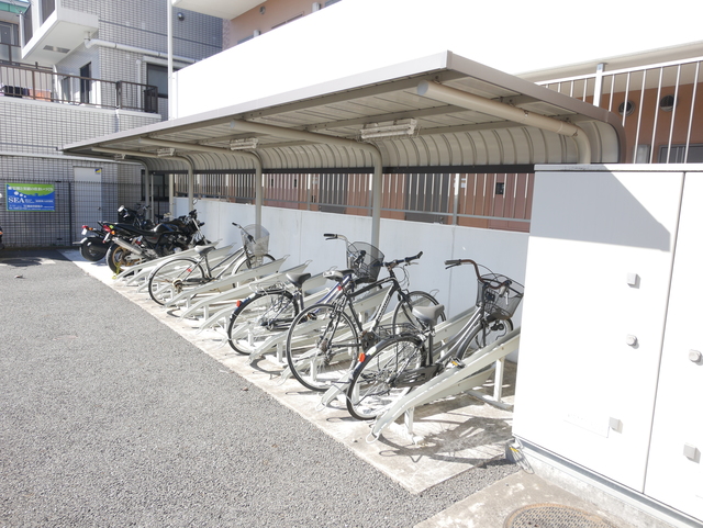 その他共有部分　★屋根付駐輪場がございます★
