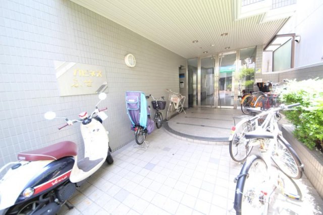 エントランス　毎日通るエントランスはこのようになっています