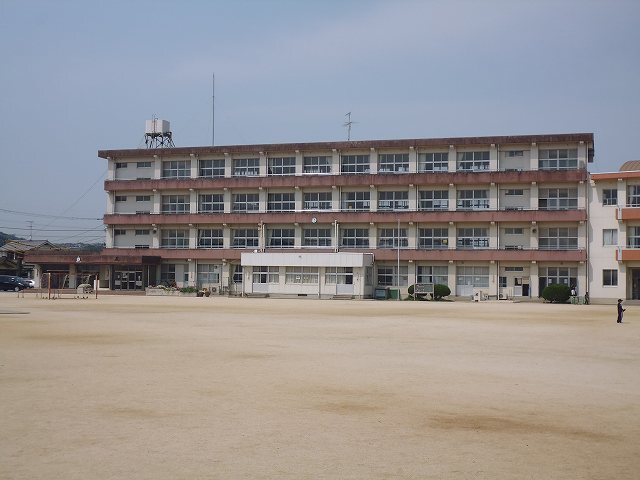 その他　戸次小学校（その他）まで1000m
