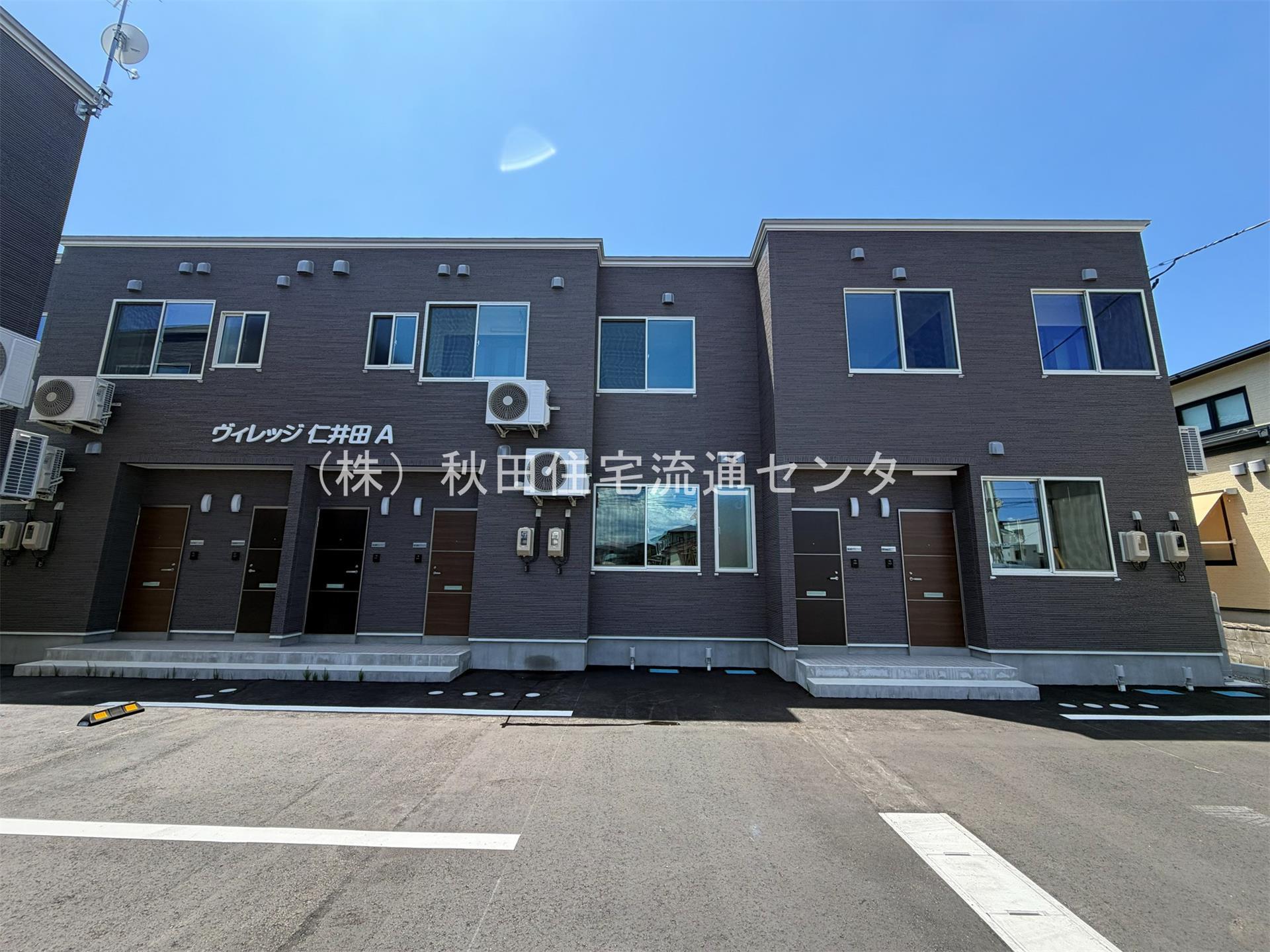 ヴィレッジ仁井田Aの外観写真