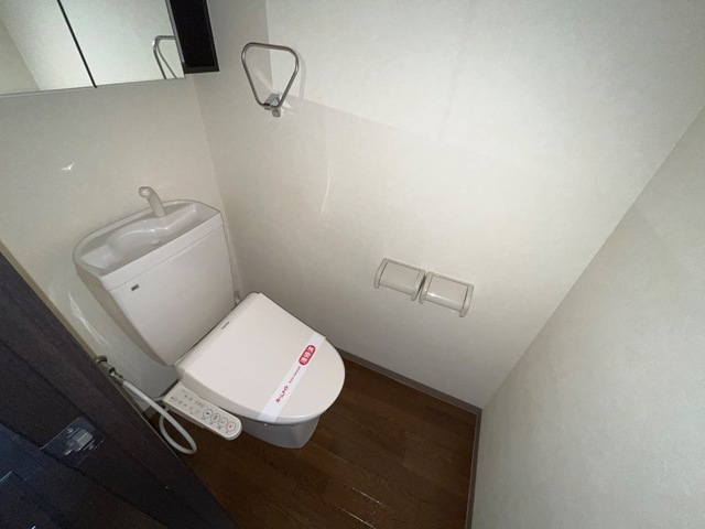 トイレ　同タイプのお部屋です