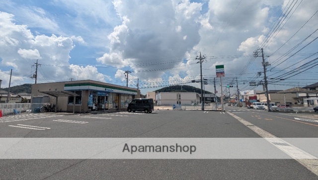 コンビニ　ファミリーマート倉敷西富井店（コンビニ）まで628m