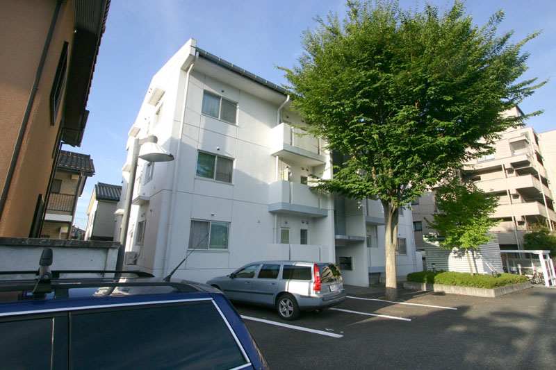 マンション文園 1階の物件