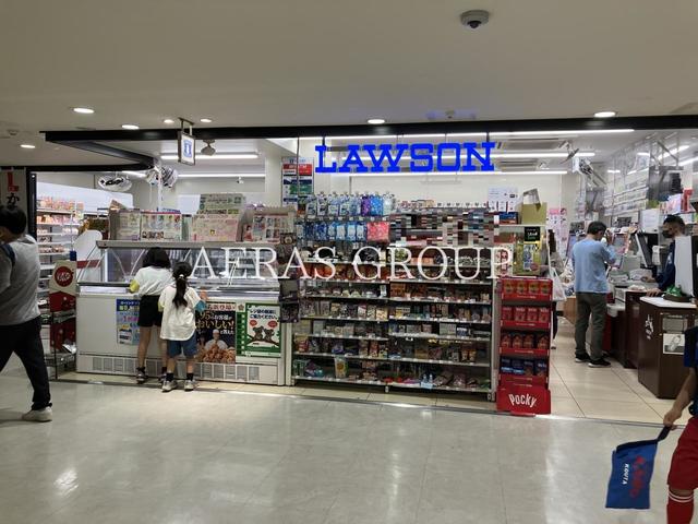 コンビニ　ローソン Ｓ東京タワー店（コンビニ）まで394m