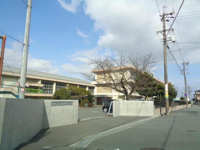 中学校　松阪市立殿町中学校（中学校）まで1743m
