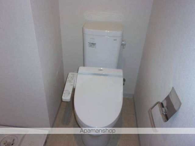 地下鉄空港線 赤坂駅 徒歩11分 14階建 築10年のトイレ写真