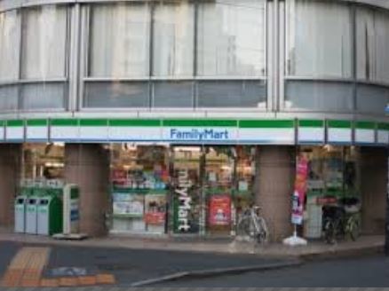 コンビニ　ファミリーマート渋谷電力館前店（コンビニ）まで285m