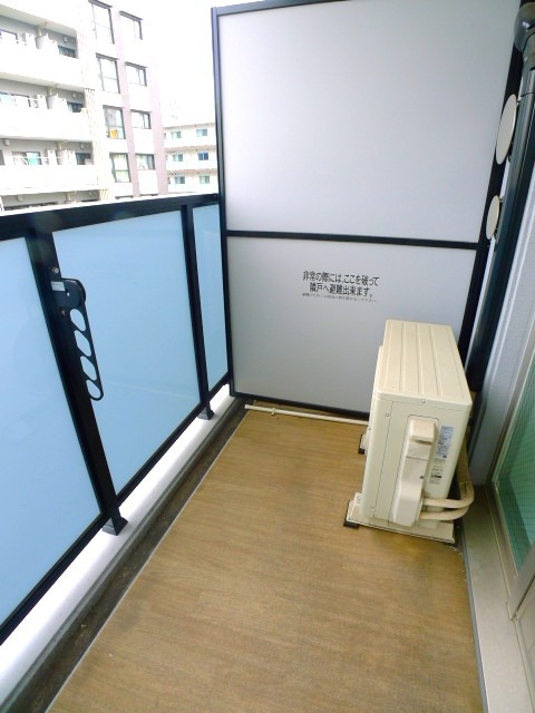 地下鉄鶴舞線 大須観音駅 徒歩3分 15階建 築3年の内装写真