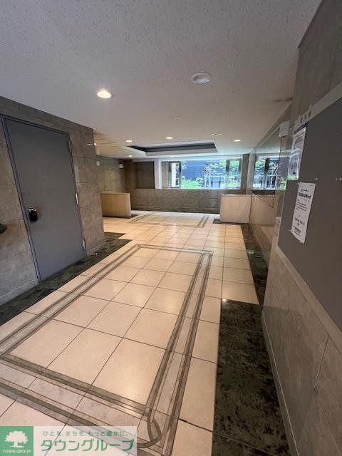 ロビー　エントランス
