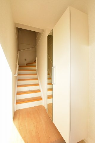 玄関　シンプルで使いやすい玄関です