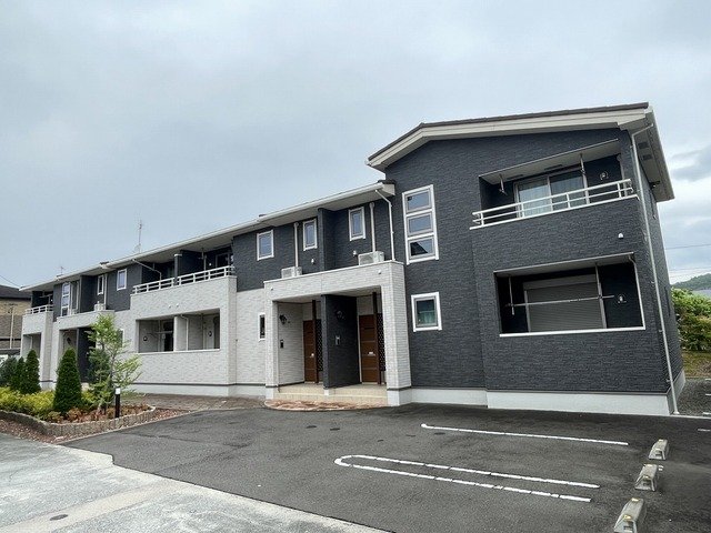 ＪＲ東北本線 本宮駅 徒歩17分 築8年