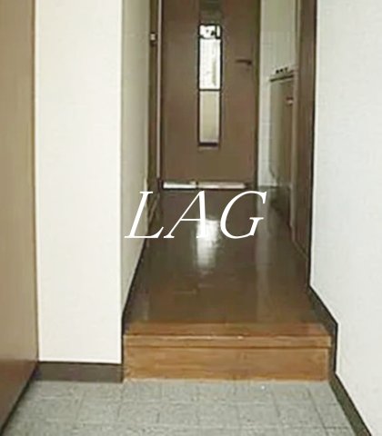 玄関　玄関です。