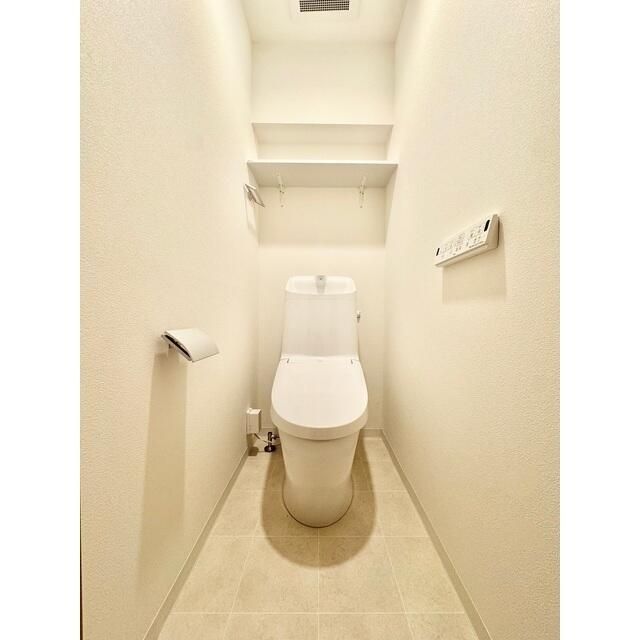 ＪＲ京浜東北線 川口駅 徒歩10分 12階建 築31年のトイレ写真