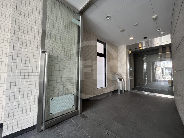 エントランス　キルシェ北堀江　エントランス