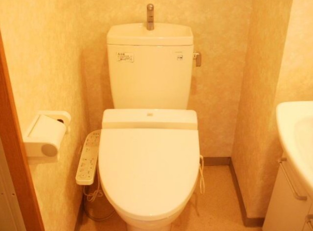 トイレ　参考写真