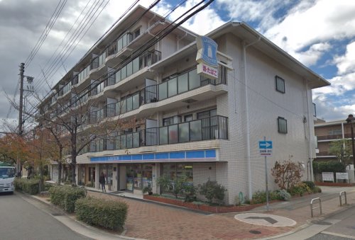 コンビニ　ローソン 芦屋川西店（コンビニ）まで296m