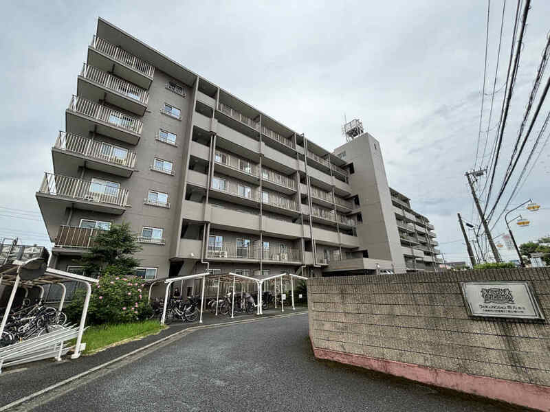 ライオンズマンション市川第三の外観写真