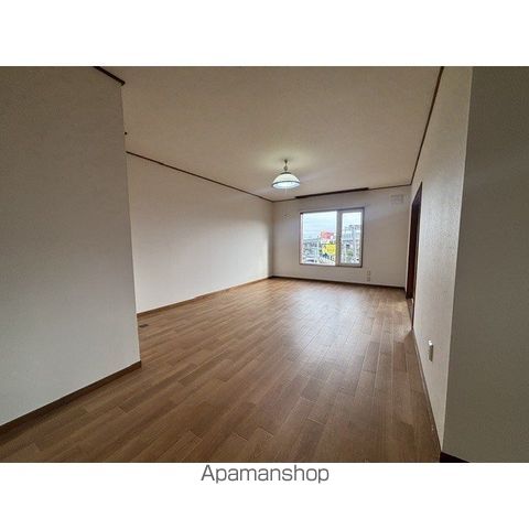 マンション青樹の居間写真