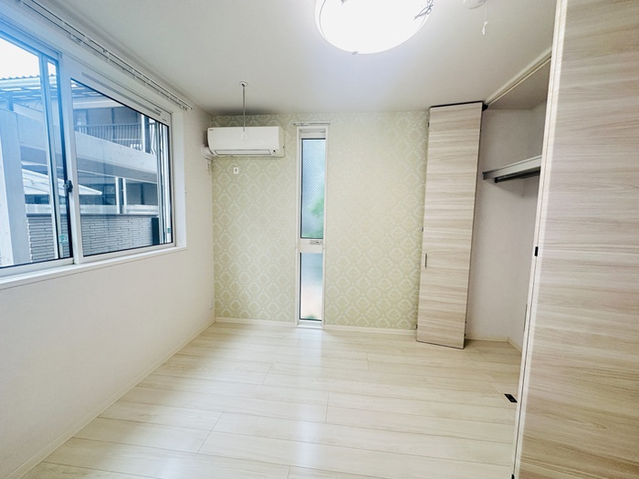 鳳GRANMAISONの居間写真