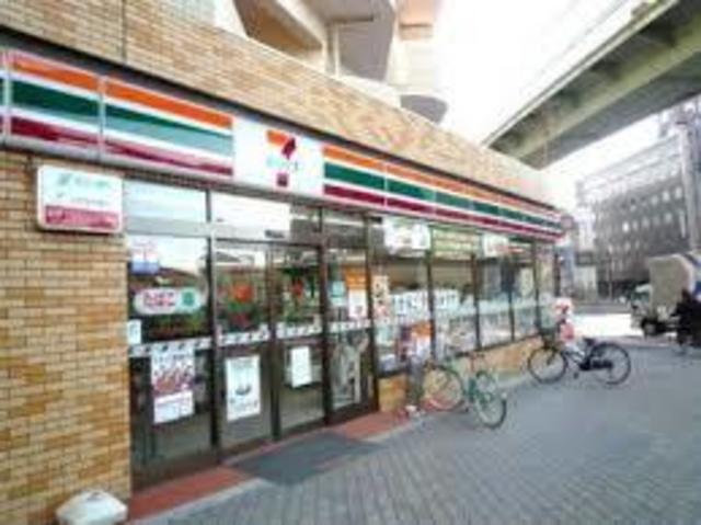 コンビニ　セブンイレブン大阪江戸堀1丁目西店（コンビニ）まで89m