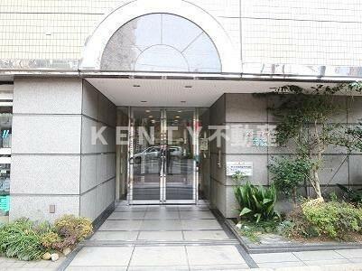 エントランス　建物の内部です
