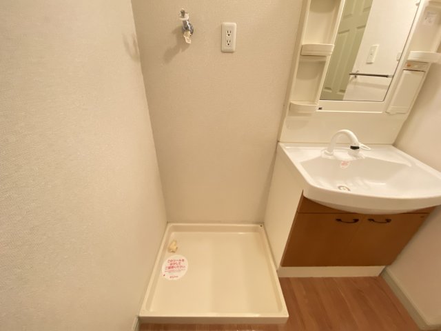 その他設備　洗濯機置場