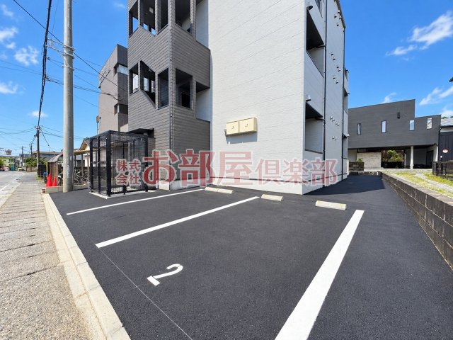 駐車場　駐車スペースもあります