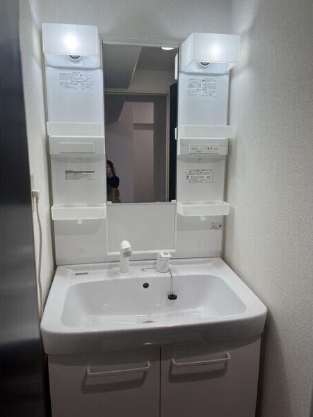 南海高野線 岸里玉出駅 徒歩9分 11階建 築37年のトイレ写真
