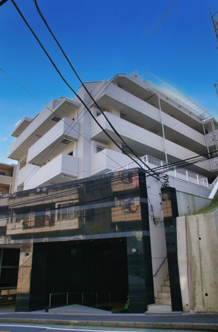 ＪＲ京浜東北線 鶴見駅 徒歩8分 築19年