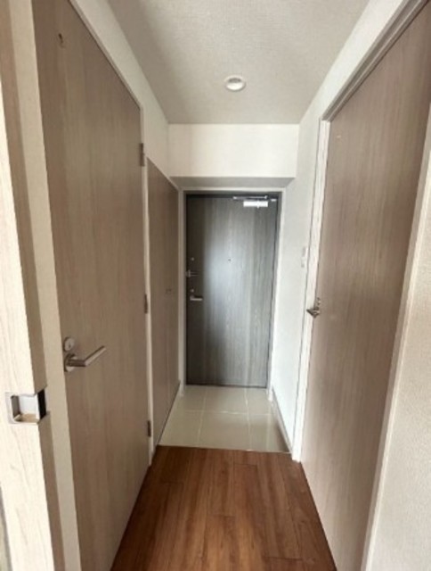 玄関　同タイプ部屋