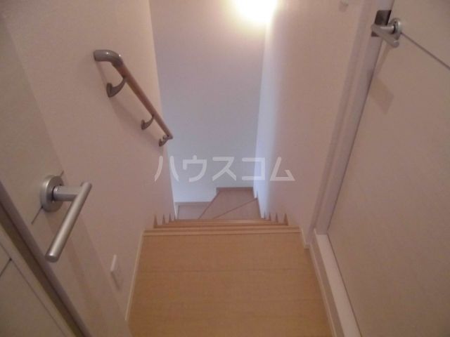 グランド パレス オクドの玄関写真