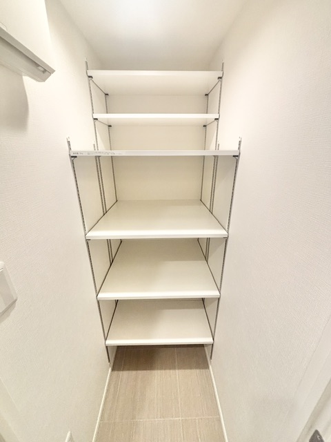 収納　シューズインクローゼット